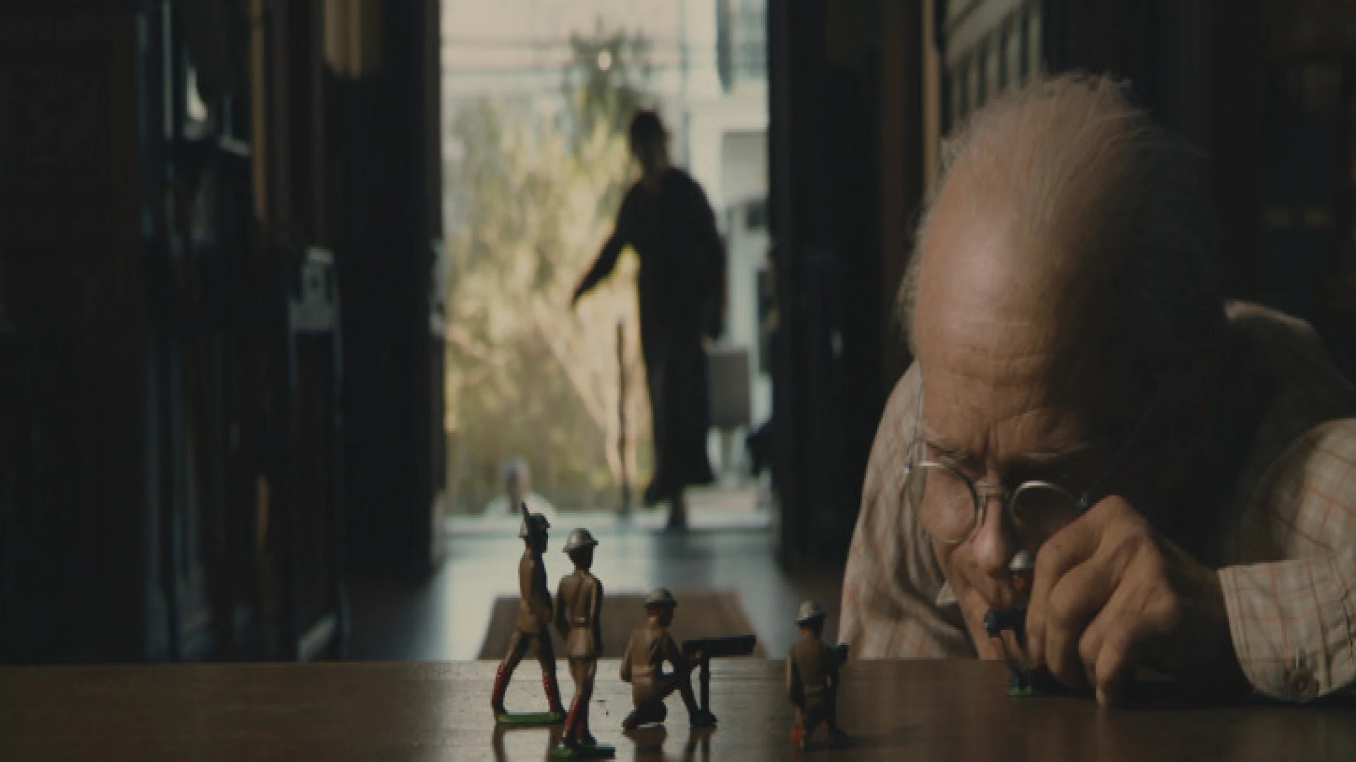 دانلود فیلم The Curious Case of Benjamin Button 2008