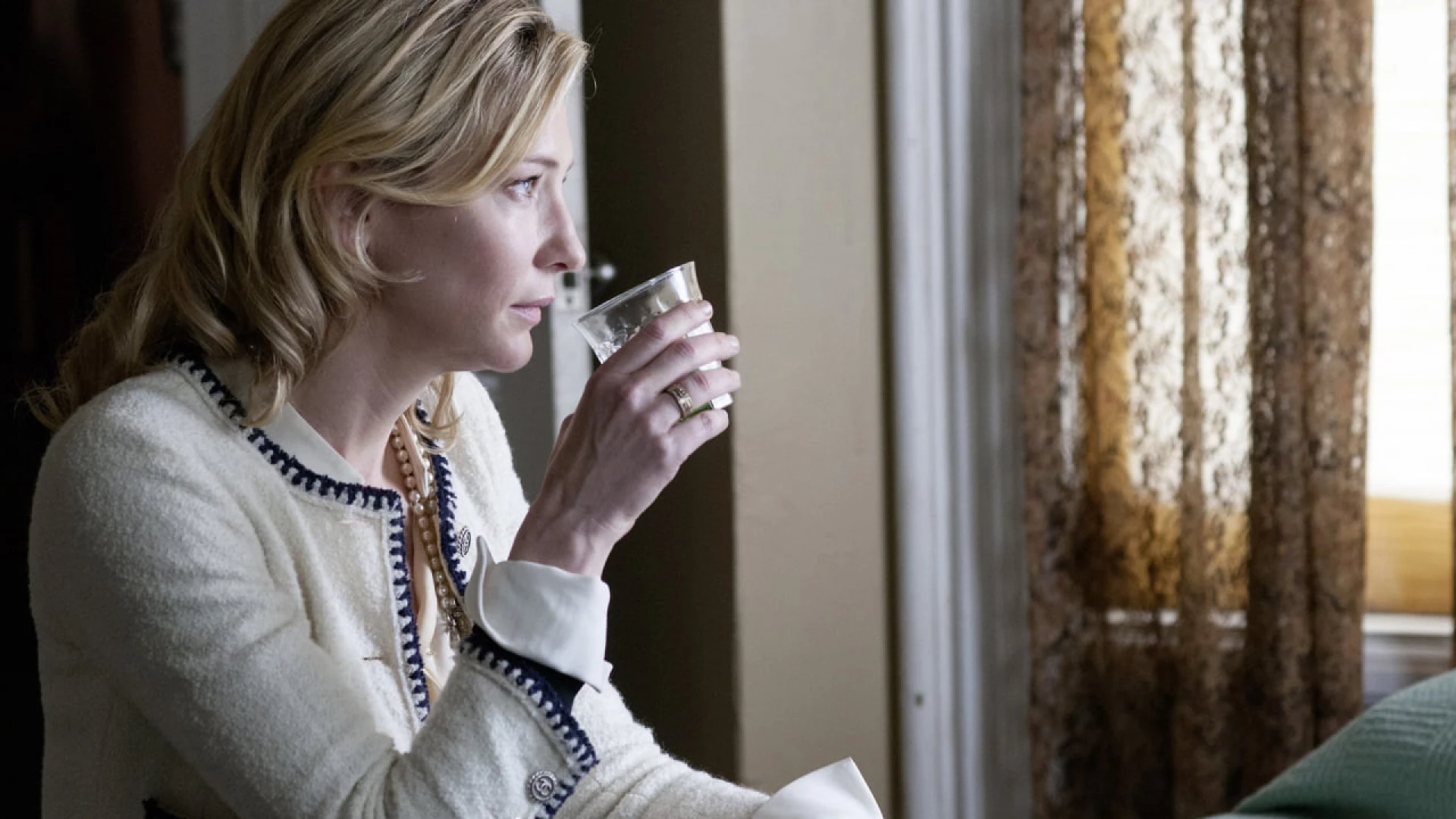 دانلود فیلم Blue Jasmine 2013