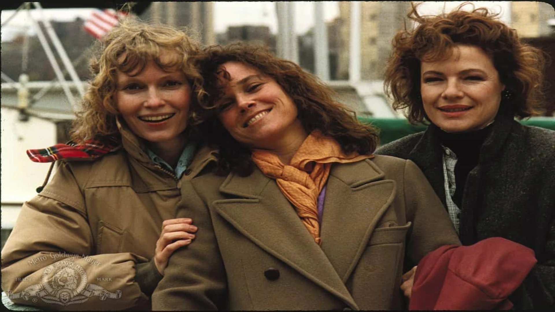دانلود فیلم Hannah and Her Sisters 1986