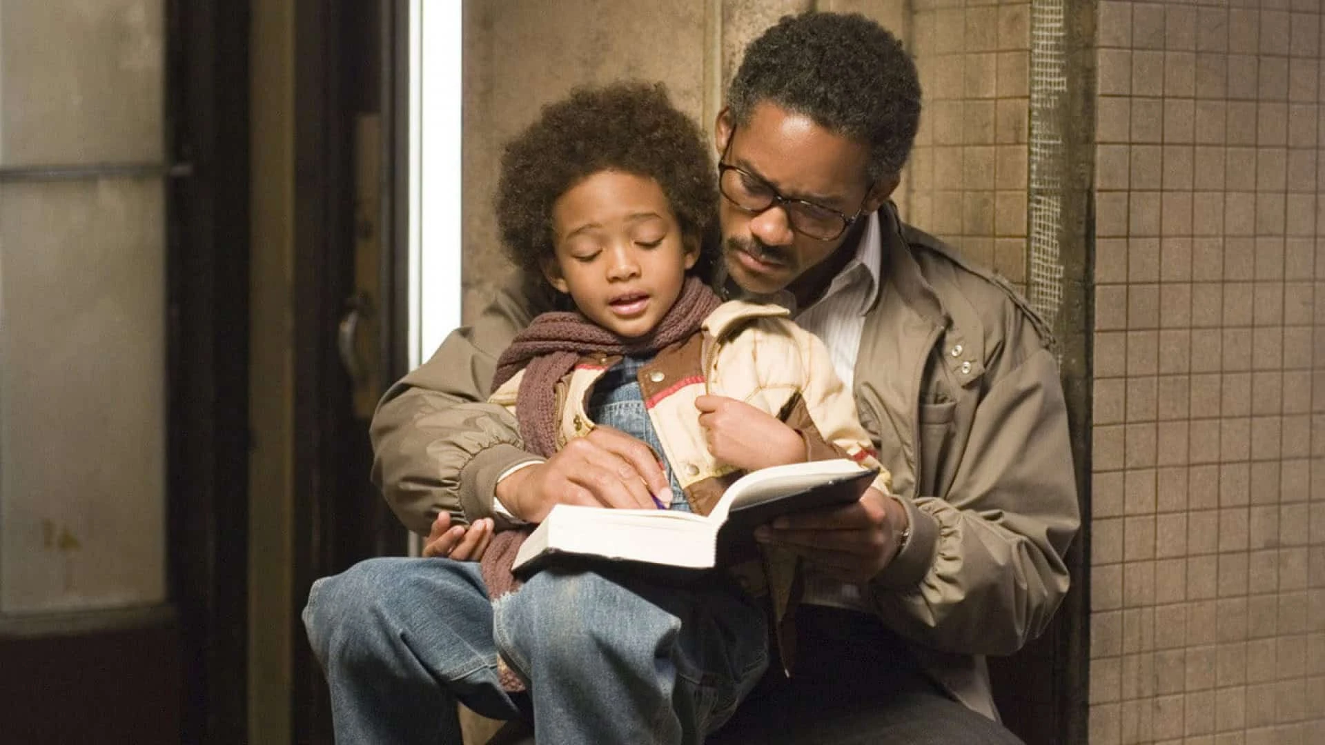 دانلود فیلم The Pursuit of Happyness 2006