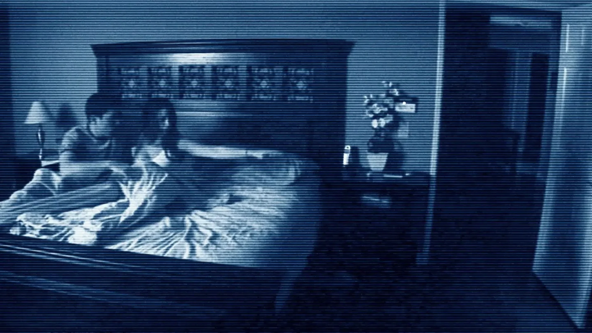 دانلود فیلم Paranormal Activity 2007