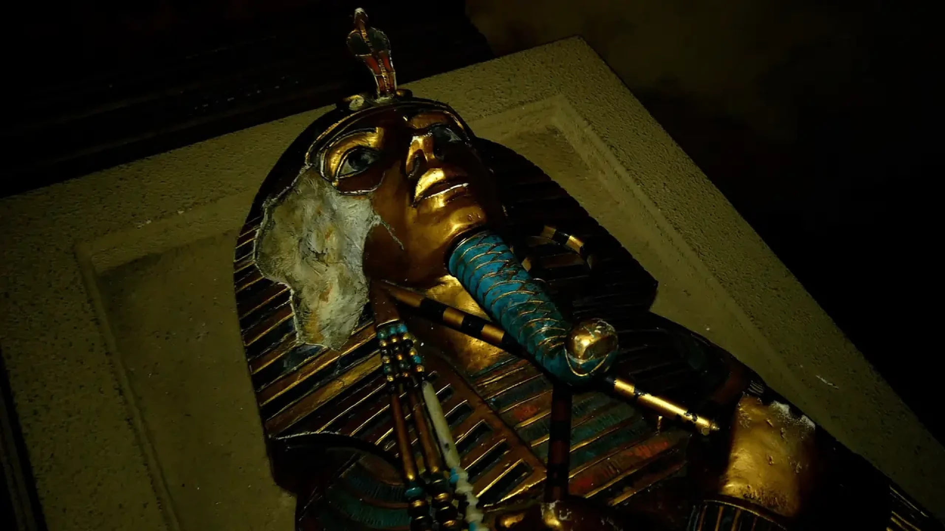 دانلود فیلم The Ceremony Is About to Begin 2024