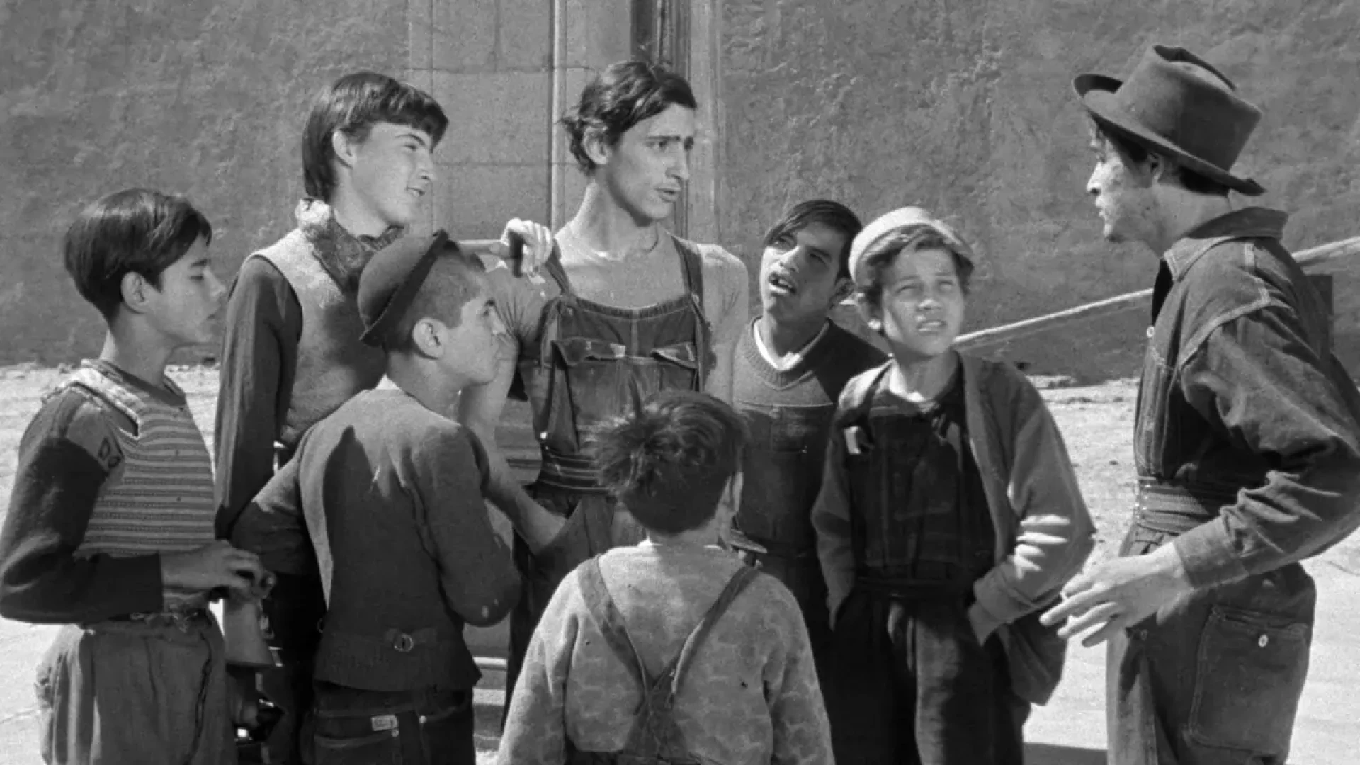 دانلود فیلم The Young and the Damned 1950